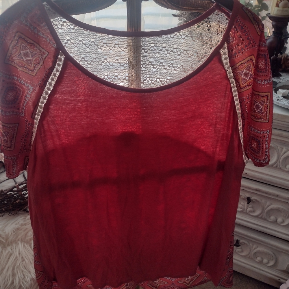 Signature 1 Studio Top with lace detailing. Very flowy and cool for summer